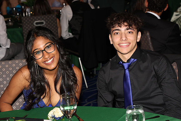 SVL_jr_sr_prom_184