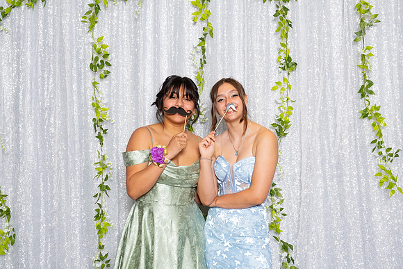 SVL_jr-sr-prom_34
