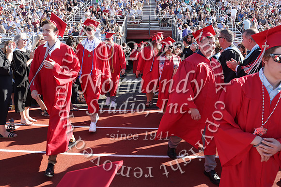 LIB_grad_candids_071