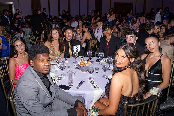 TOT_table_photos_1037