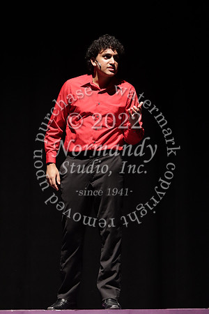 MON_play_12