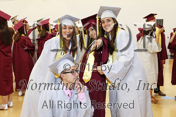 MAT_049_Grad_Candids