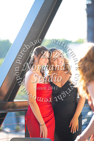 VOR_sr-jr prom_50