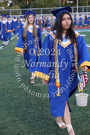 CHS_grad_candids__028