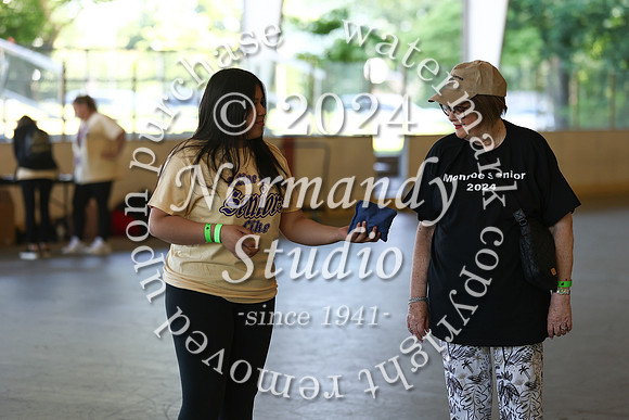 MON_sr_vs_sr_043