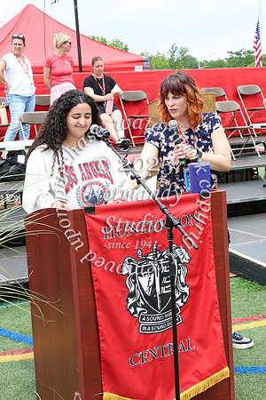 HCH_grad_rehearsal_052
