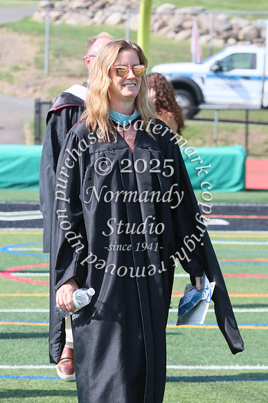 RAM_candids-walking_02