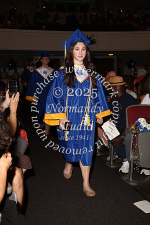 CHS_grad_candids_015