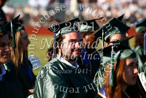 CNH_062_grad_candids