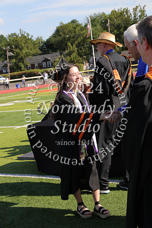 SVL_diplomas_left_334