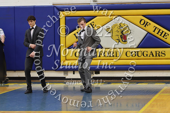 CHS_senior fashion show_32