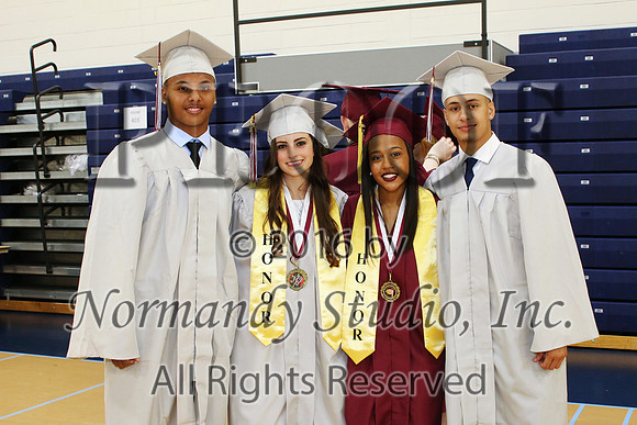 MAT_040_Grad_Candids
