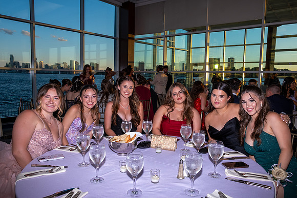 TOT_table_photos_1028