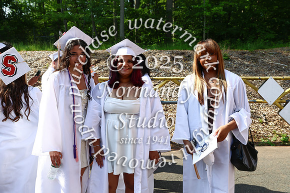 WTG_grad-candids_02
