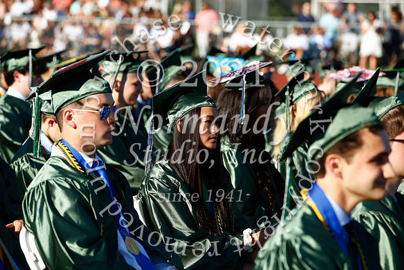 CNH_060_grad_candids