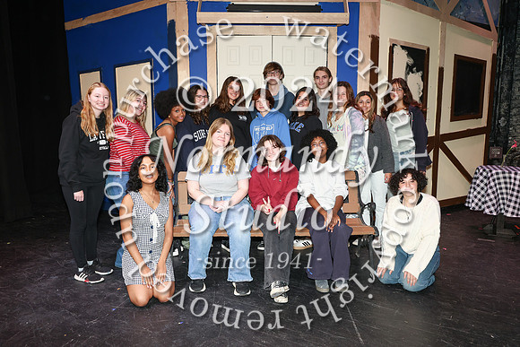 WHS_cast_08