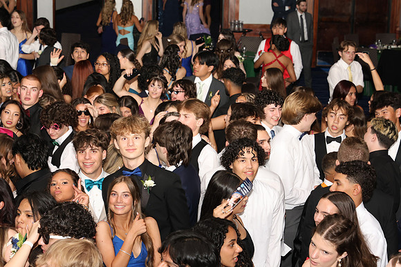 SVL_jr_sr_prom_232