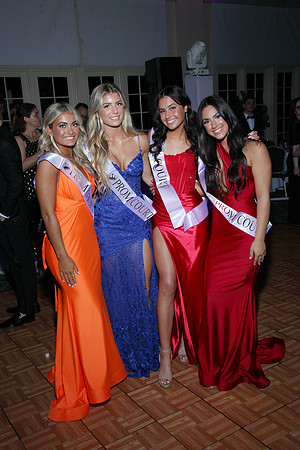 FTH_prom_court_445