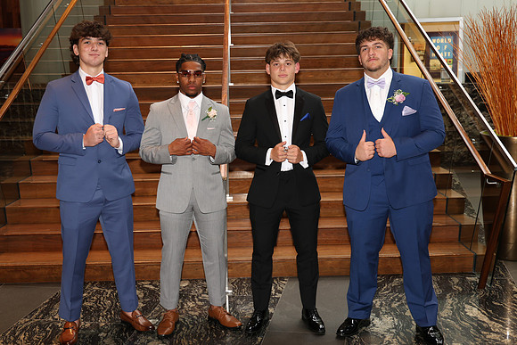 SVL_jr_sr_prom_143
