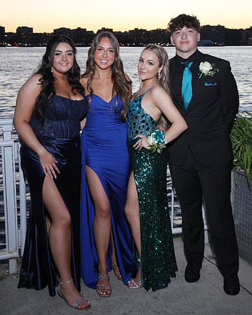 TOT_pier_candids_865
