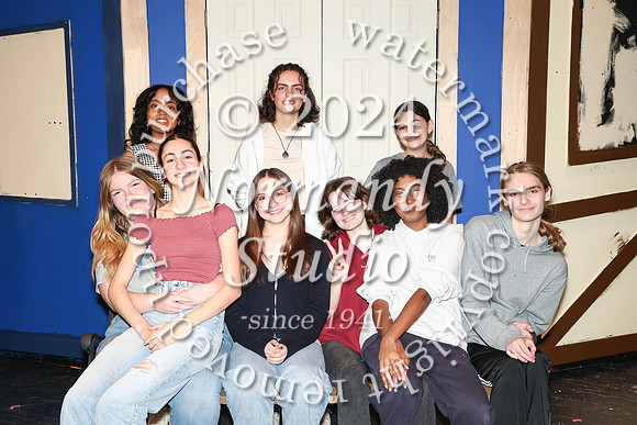 WHS_cast_17