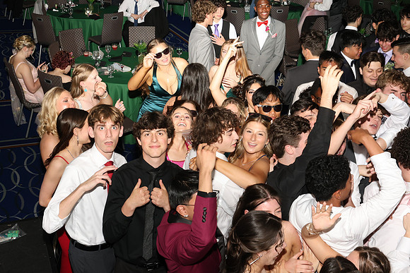 SVL_jr_sr_prom_234