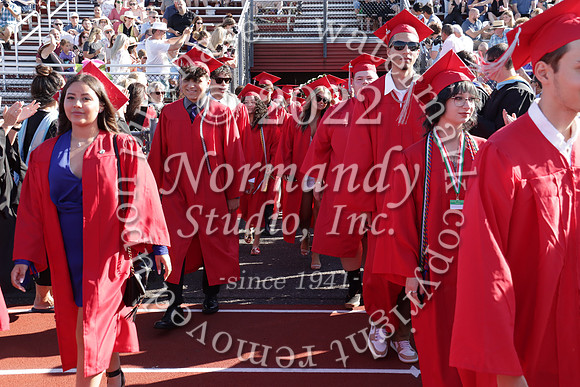 LIB_grad_candids_015