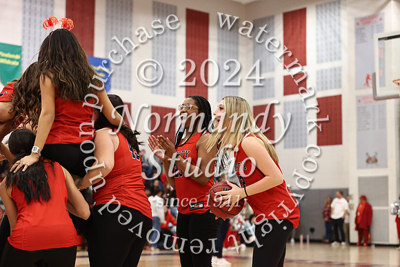 LIB_pep rally_22