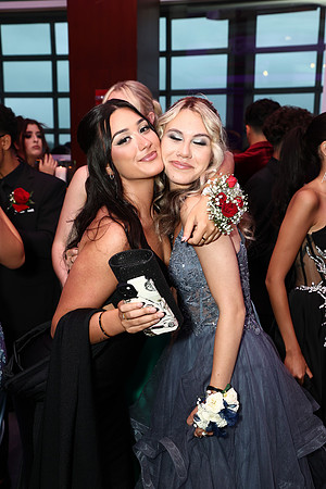 TOT_prom-inside_31