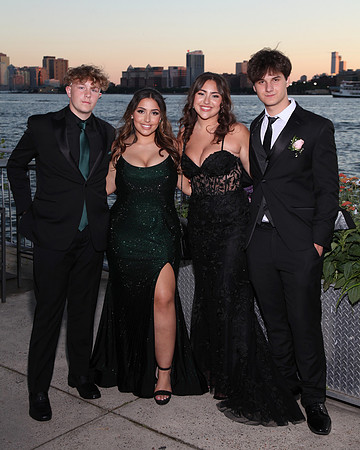 TOT_pier_candids_859