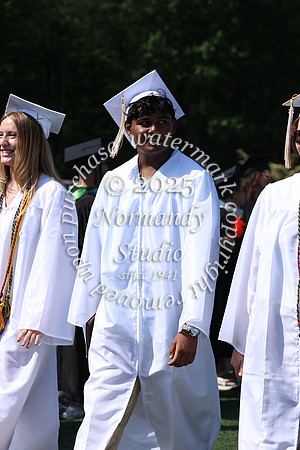 WTG_grad-candids_17