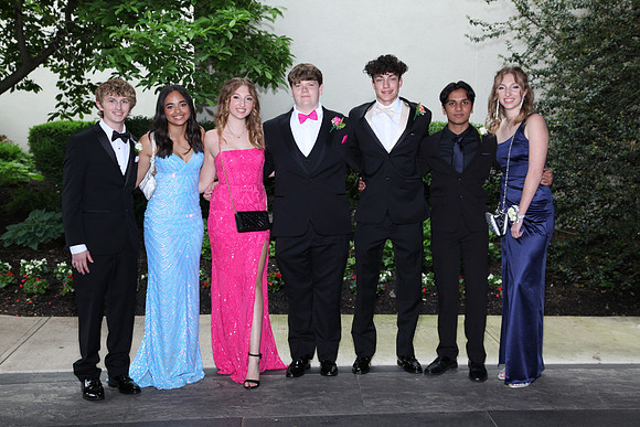SVL_jr_sr_prom_024