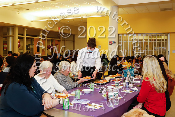 MON_006_dinner_theater