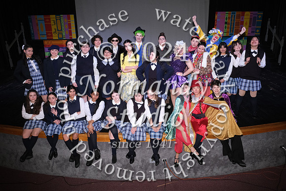 MNP_cast_04