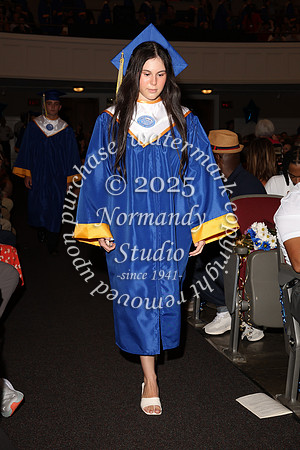 CHS_grad_candids_058