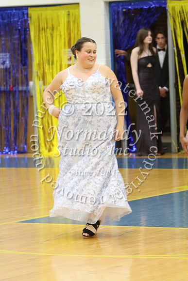 CHS_senior fashion show_3