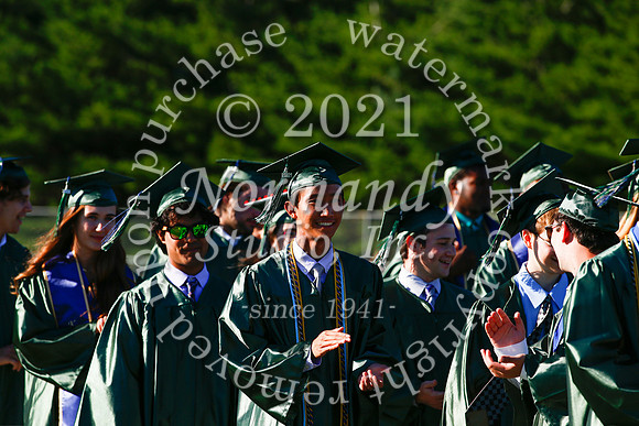 CNH_033_grad_candids