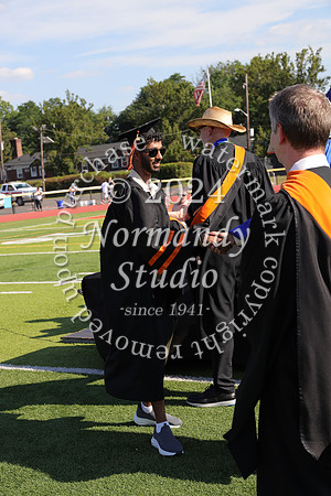 SVL_diplomas_left_355