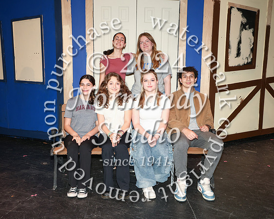 WHS_cast_24