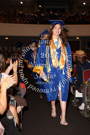 CHS_grad_candids_007