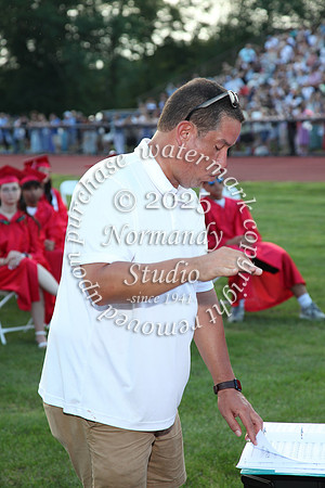 MNP_grad_candids_07