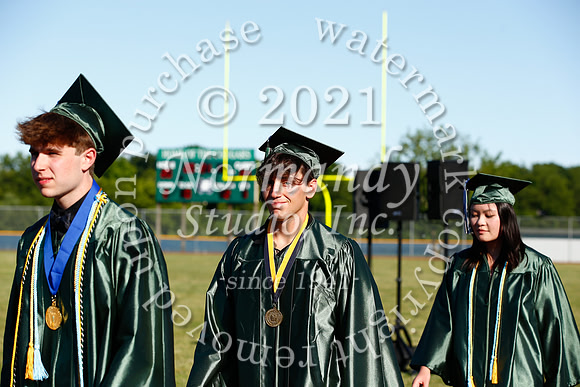 CNH_017_grad_candids