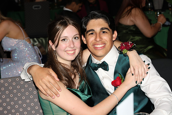 SVL_jr_sr_prom_172