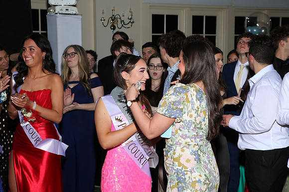FTH_prom_court_429