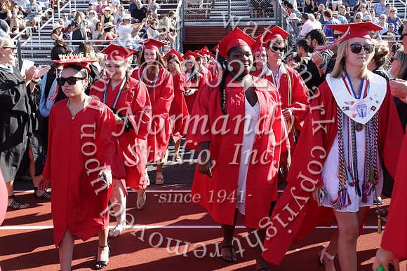 LIB_grad_candids_030
