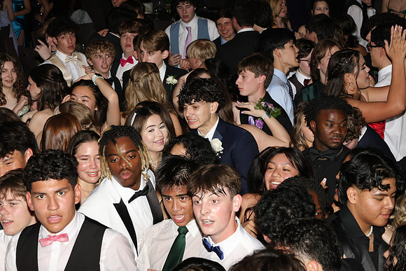 SVL_jr_sr_prom_263