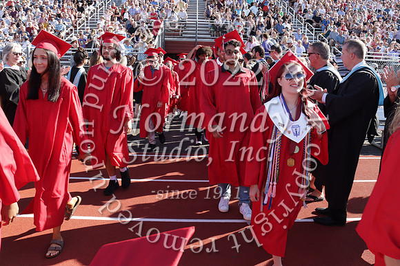 LIB_grad_candids_051