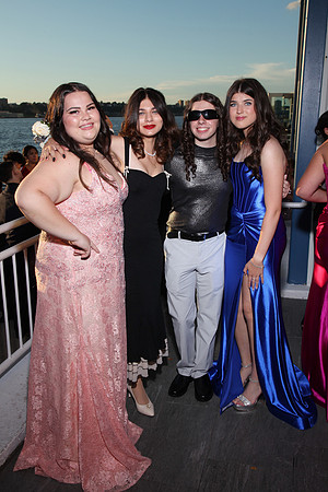 TOT_pier_candids_814