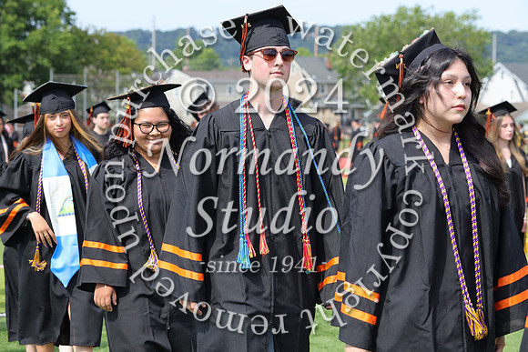 SVL_grad_candids_060