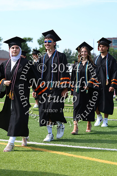 SVL_grad_candids_348